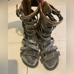 Freebird women’s gladiator flat sandals